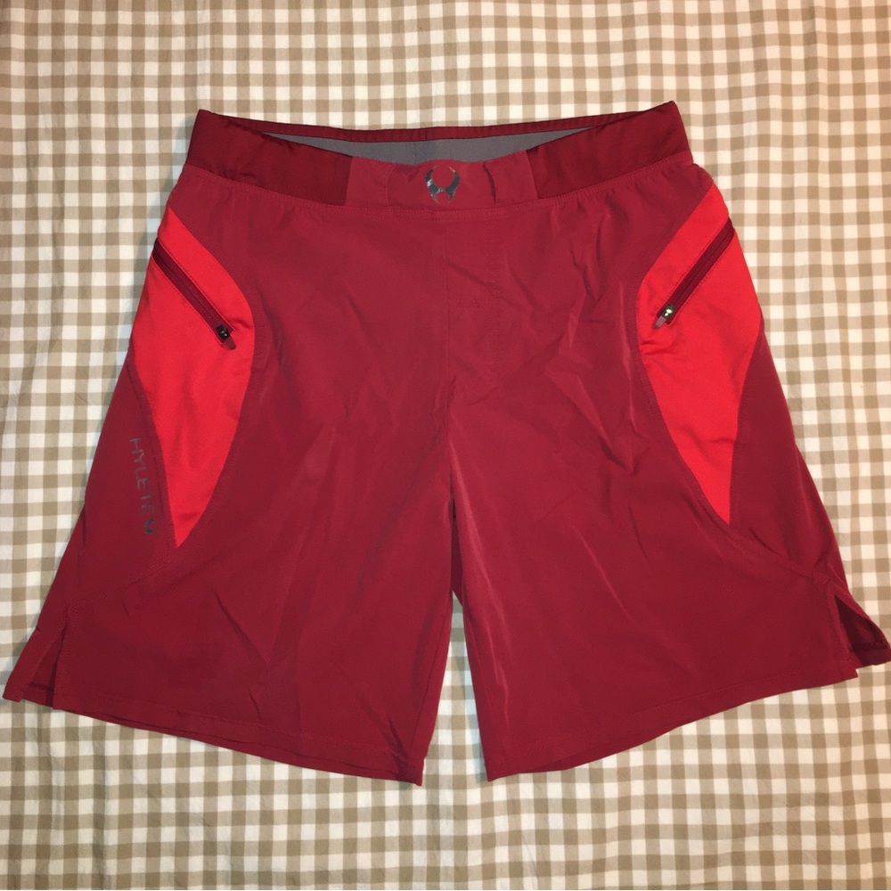 Hylete Workout Shorts. Mens medium Above the Knee